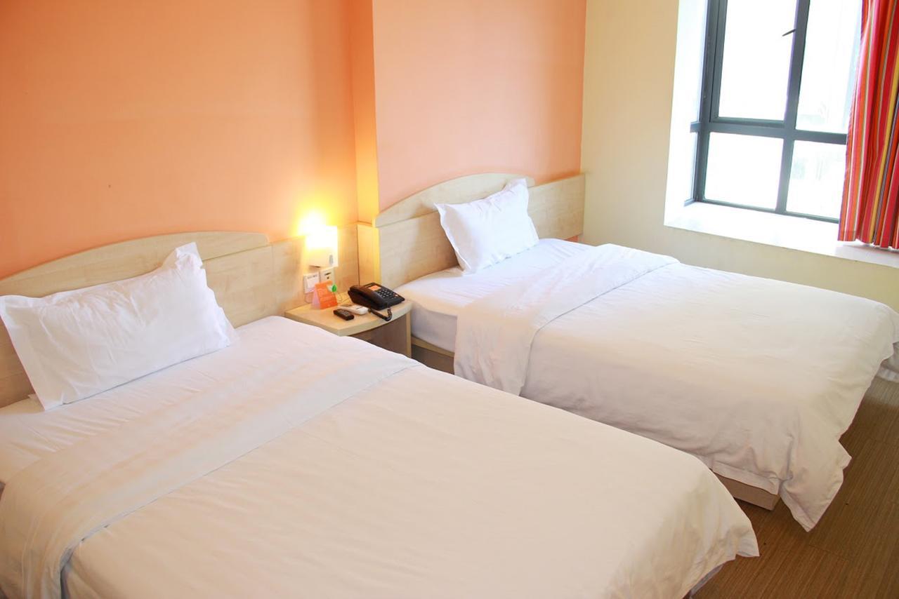 7Days Inn Lingshui Beidou Road Екстериор снимка